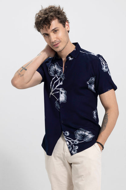 Sketch Leaf Navy Shirt | Relove