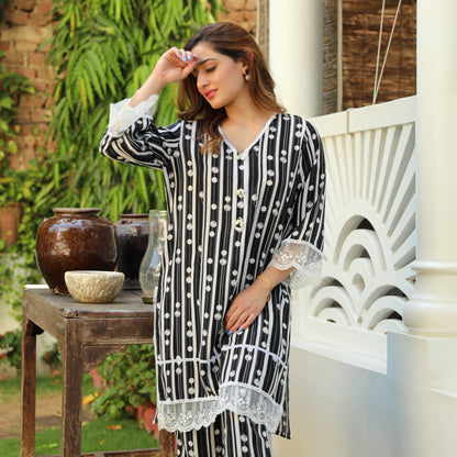 Black Tulip Stripe V Neck Kurta Set For Women Online