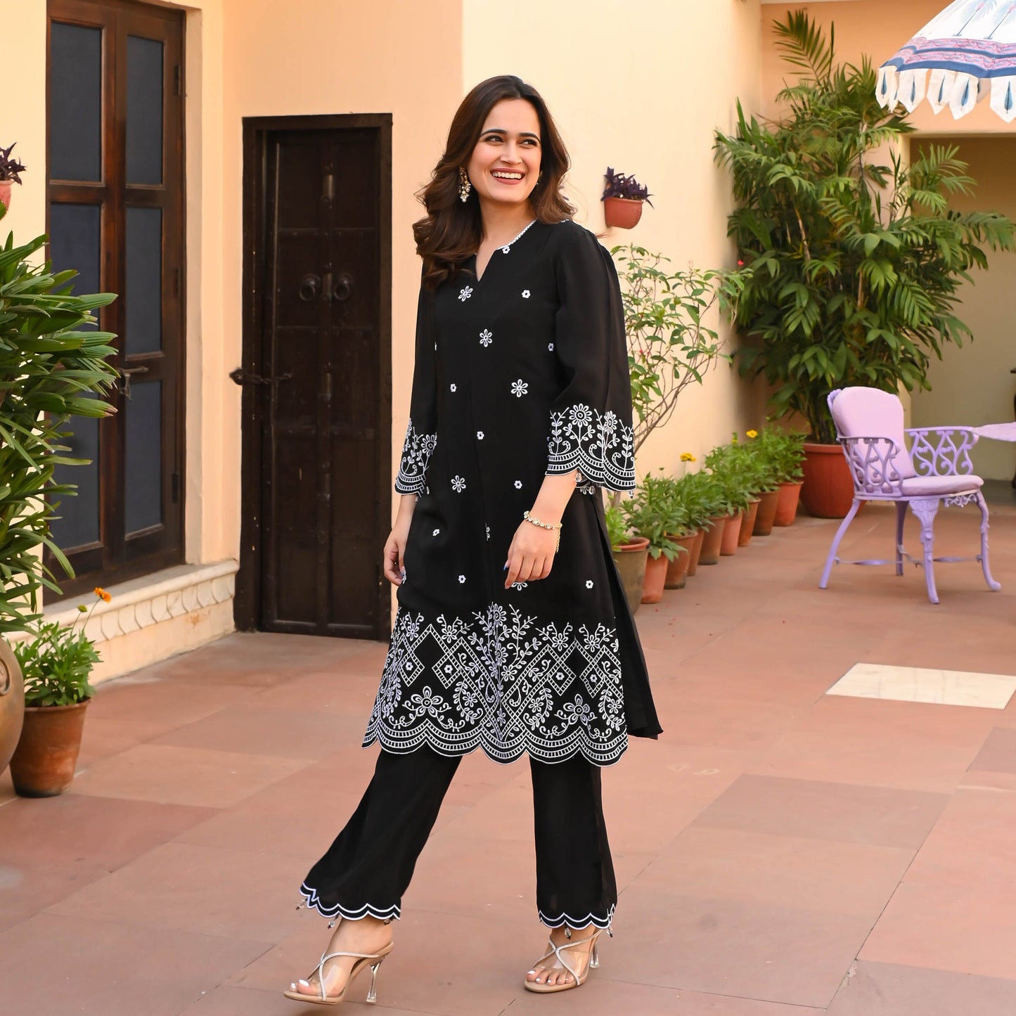 Dreamy Black Embroidered Silk Kurta Set for Women Online