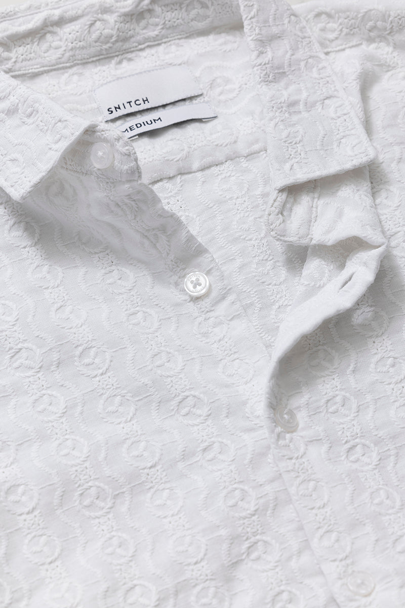 Tortuous White Embroidery Shirt | Relove