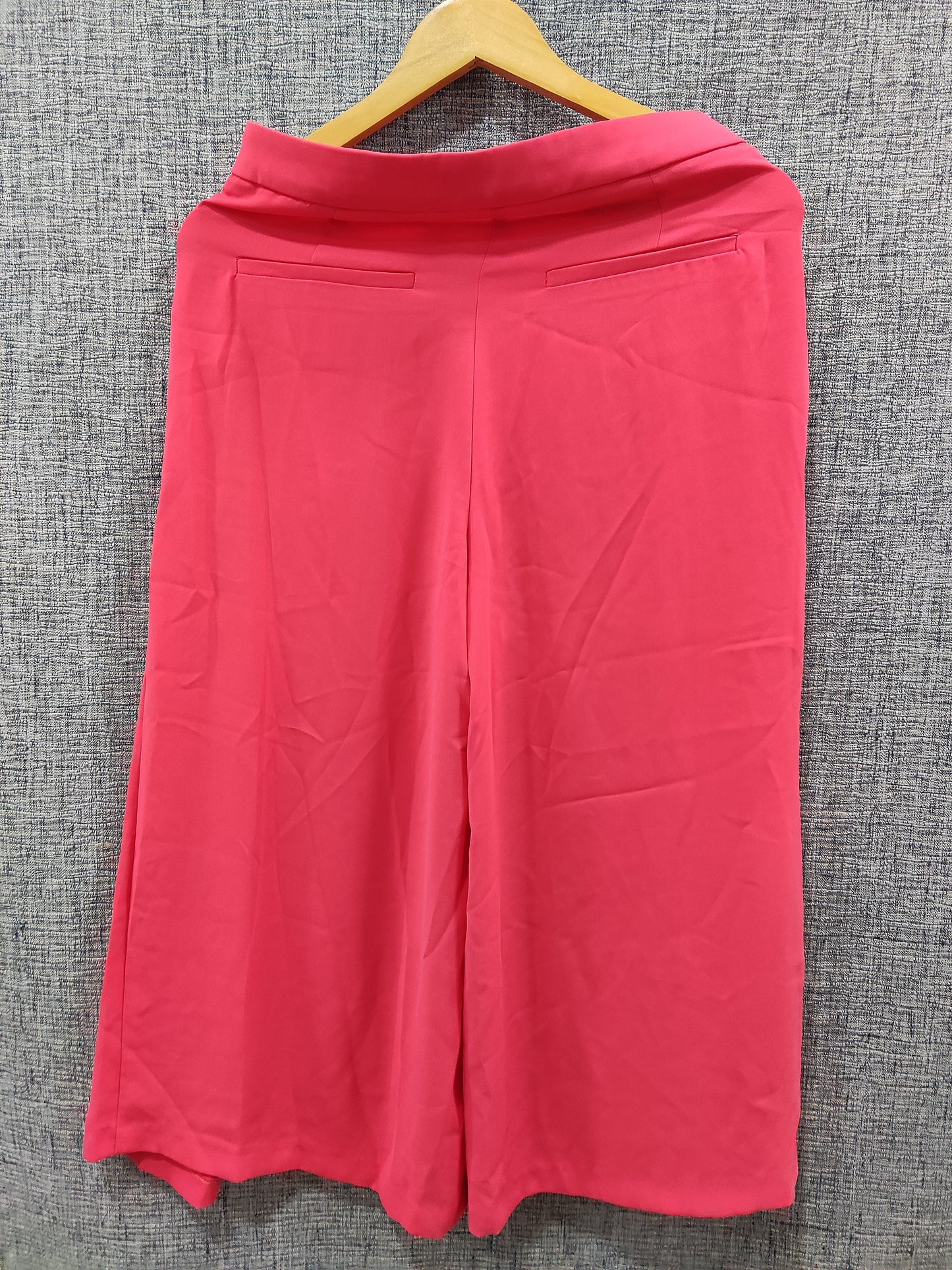 ZARA Wide Leg Pink Culottes | Relove