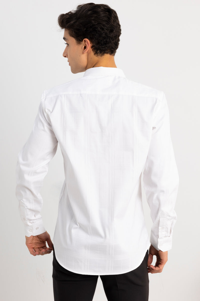 Glaring White Shirt | Relove