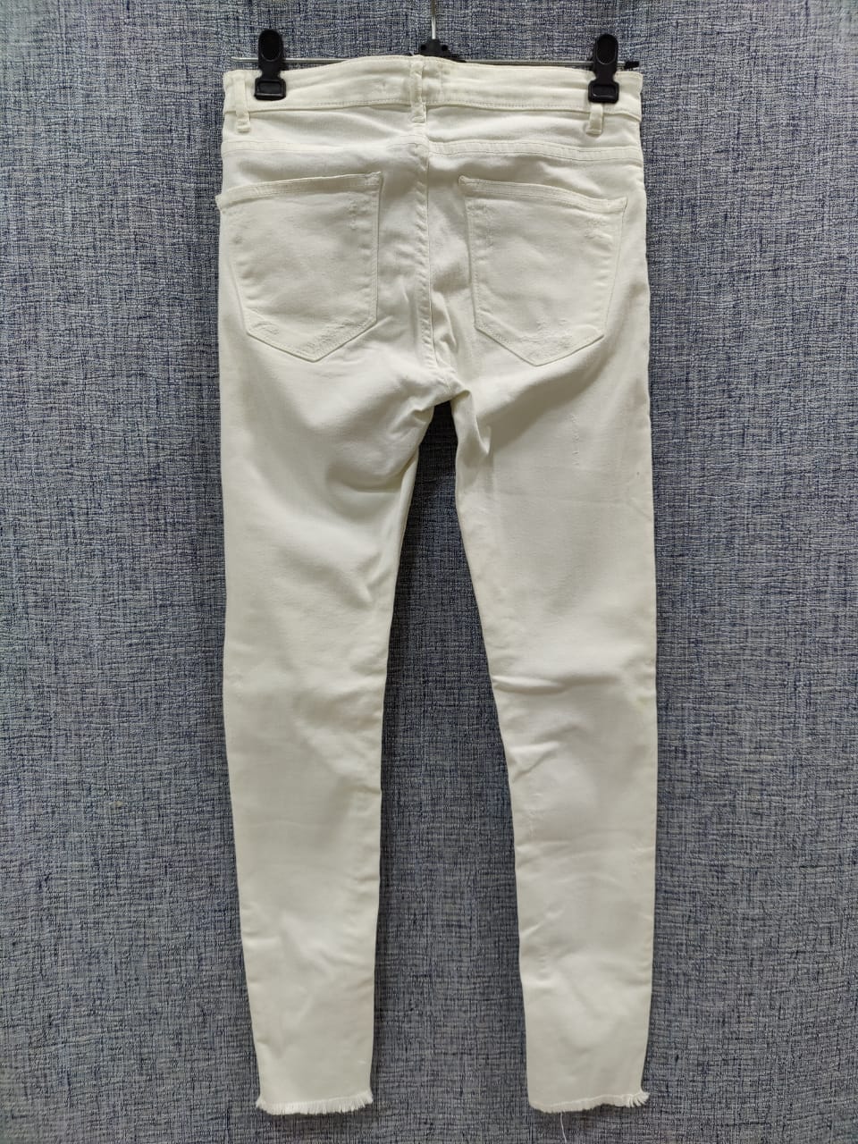 ZARA White Ripped Bottom Denim Jeans