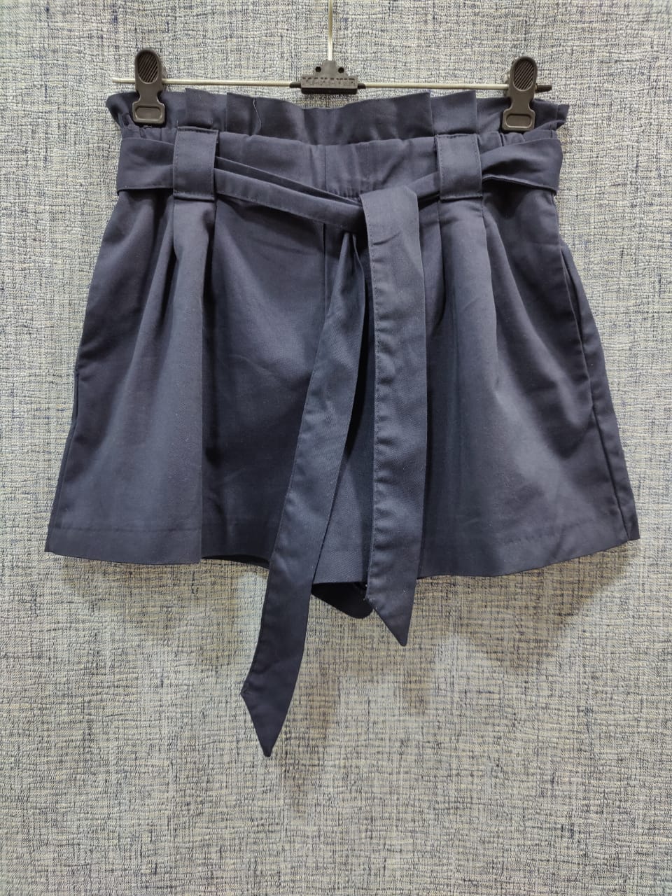 ZARA Dark Blue Pleated Front Tie-Up Shorts | Relove