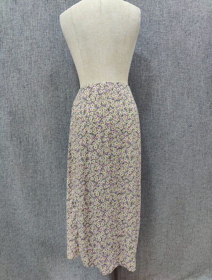 ZARA Purple And White Floral Print Skirt | Relove