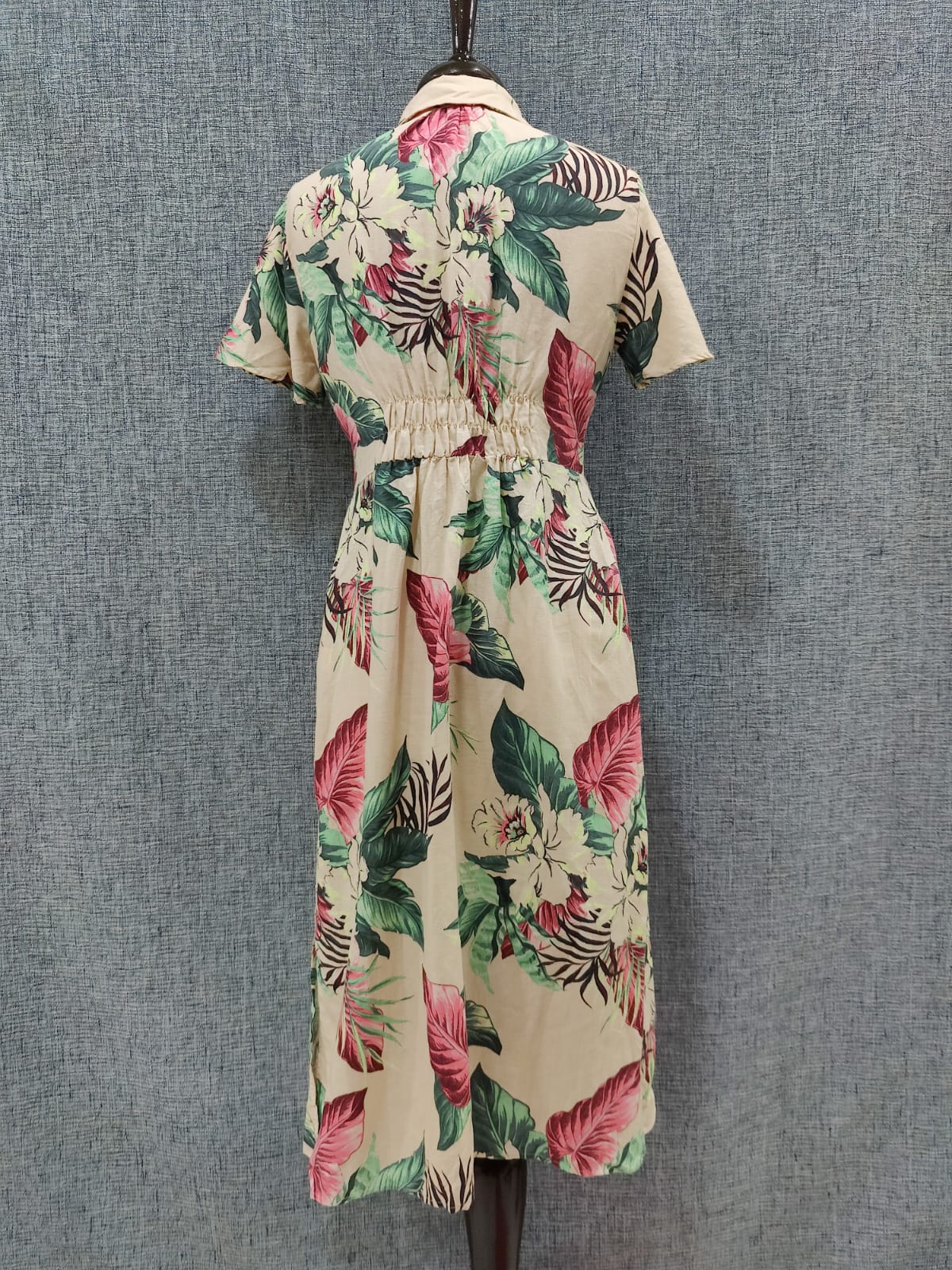 ZARA Light Peach Floral Printed Buttoned Dress | Relove