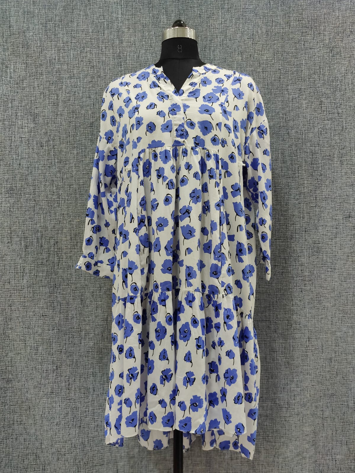 ZARA White and Blue Floral Dress | Relove