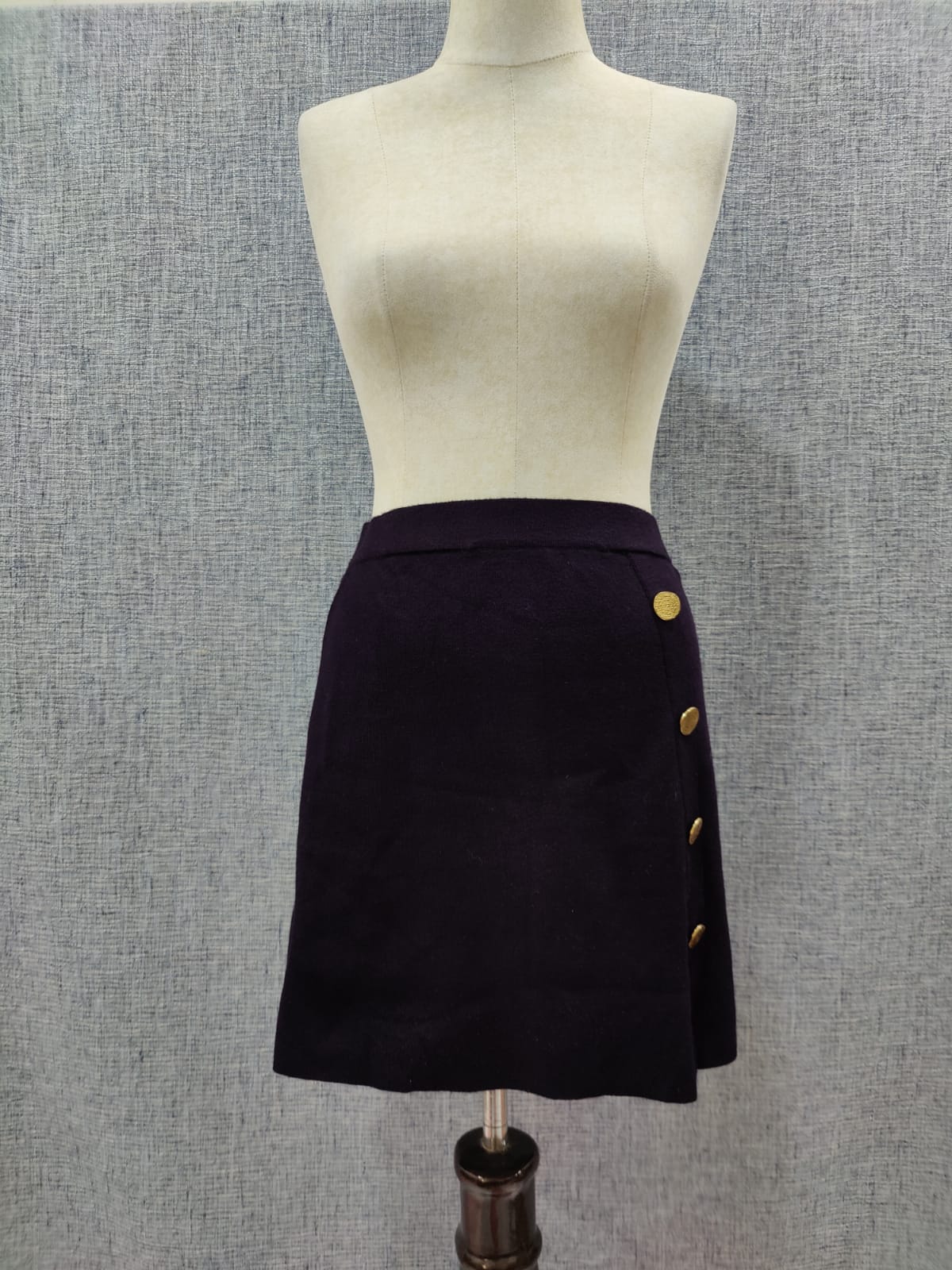 ZARA Burgandy Knit Skirt with Buttons | Relove