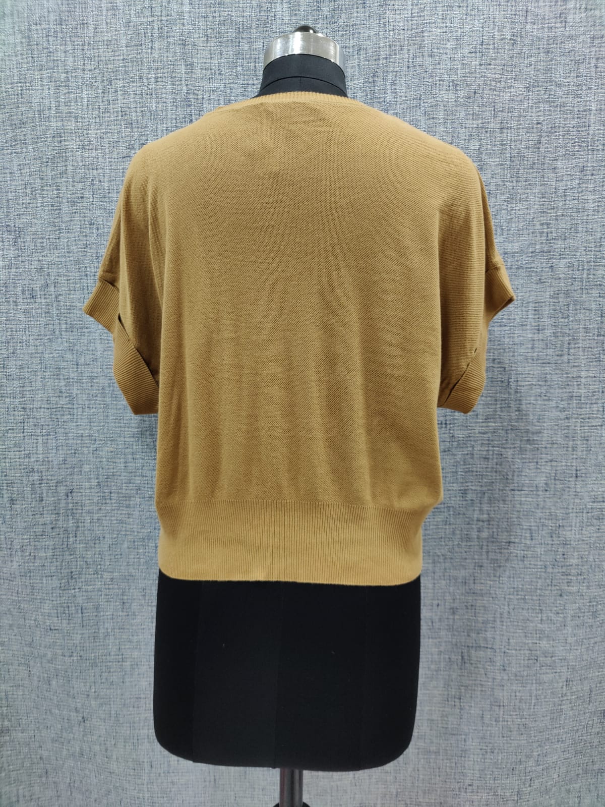ZARA Brown Knit Broad Sleeve Crop Top | Relove