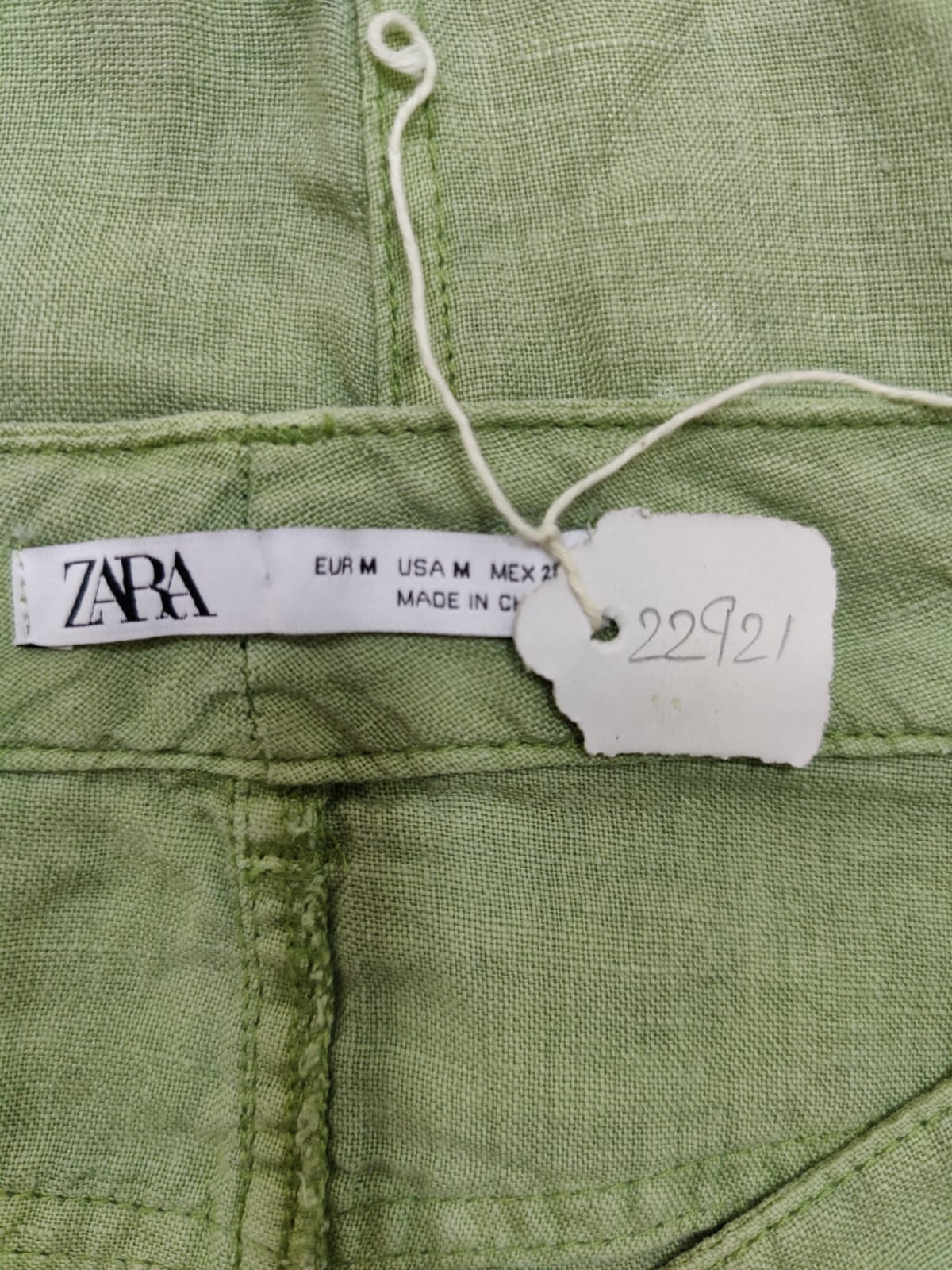 ZARA Light Green Buttoned Skirt | Relove