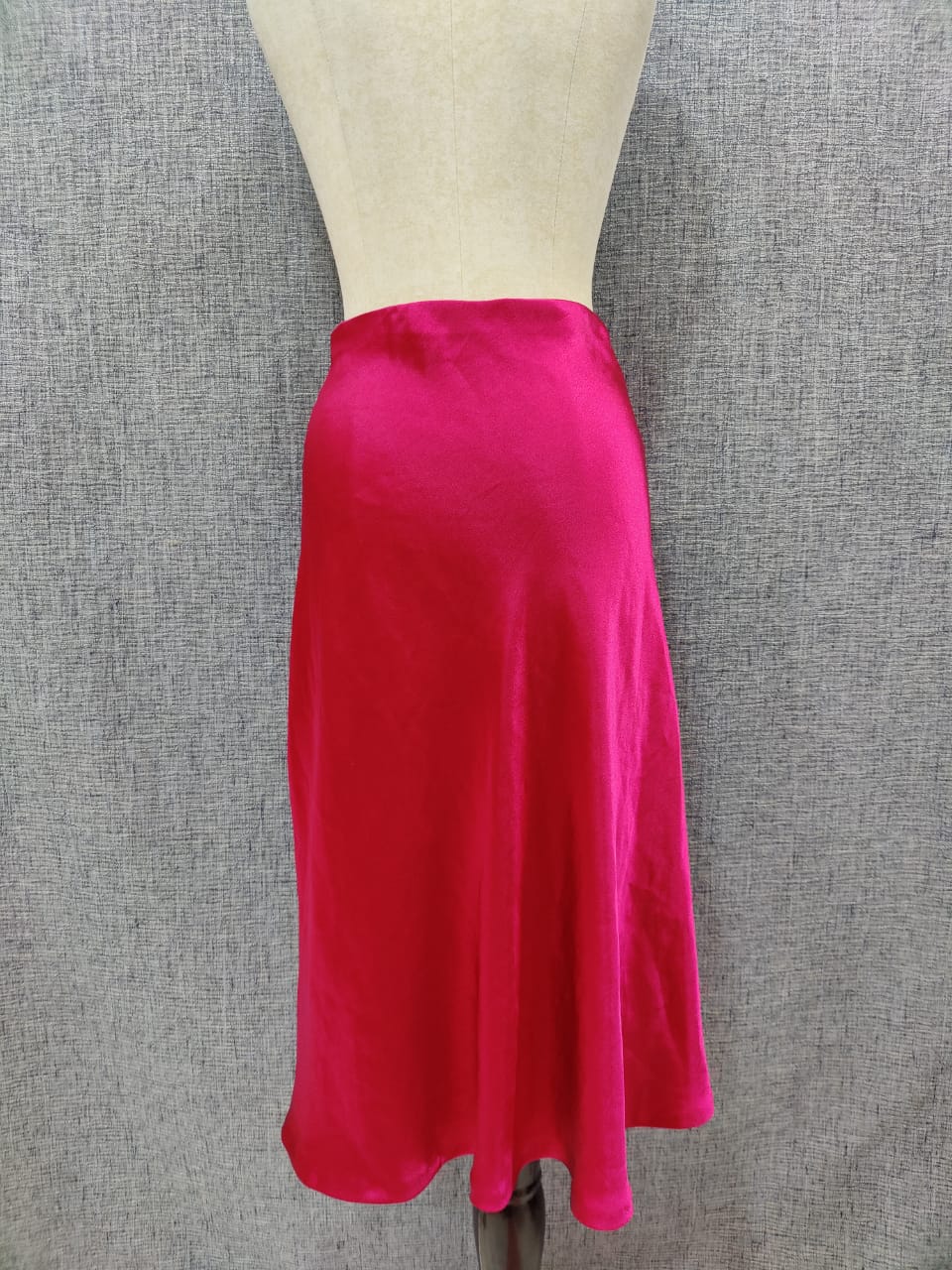 ZARA Metallic Hot Pink Skirt | Relove