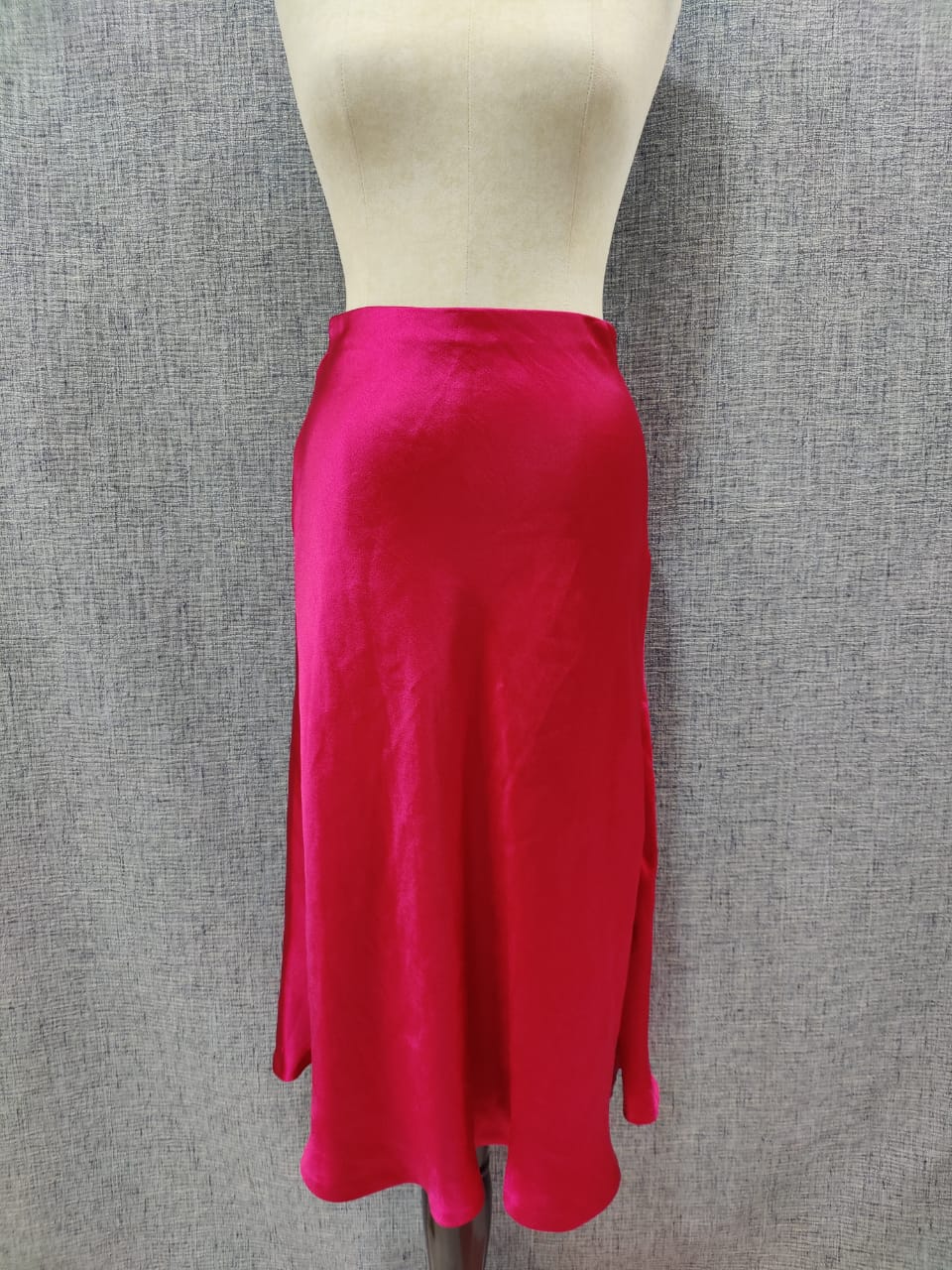 ZARA Metallic Hot Pink Skirt | Relove